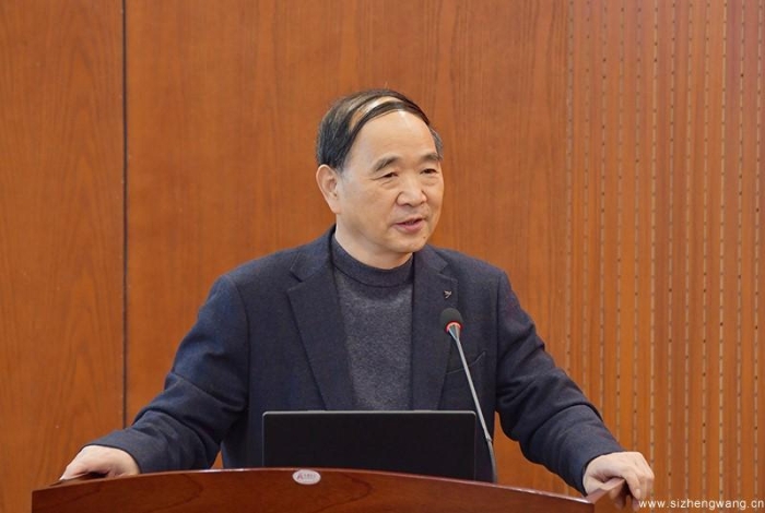 王宏波教授作主旨演讲 王宏波教授作主旨演讲