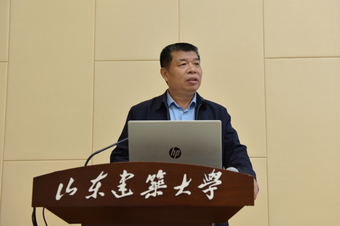 原济南军区政治部宣传部部长张振江宣讲