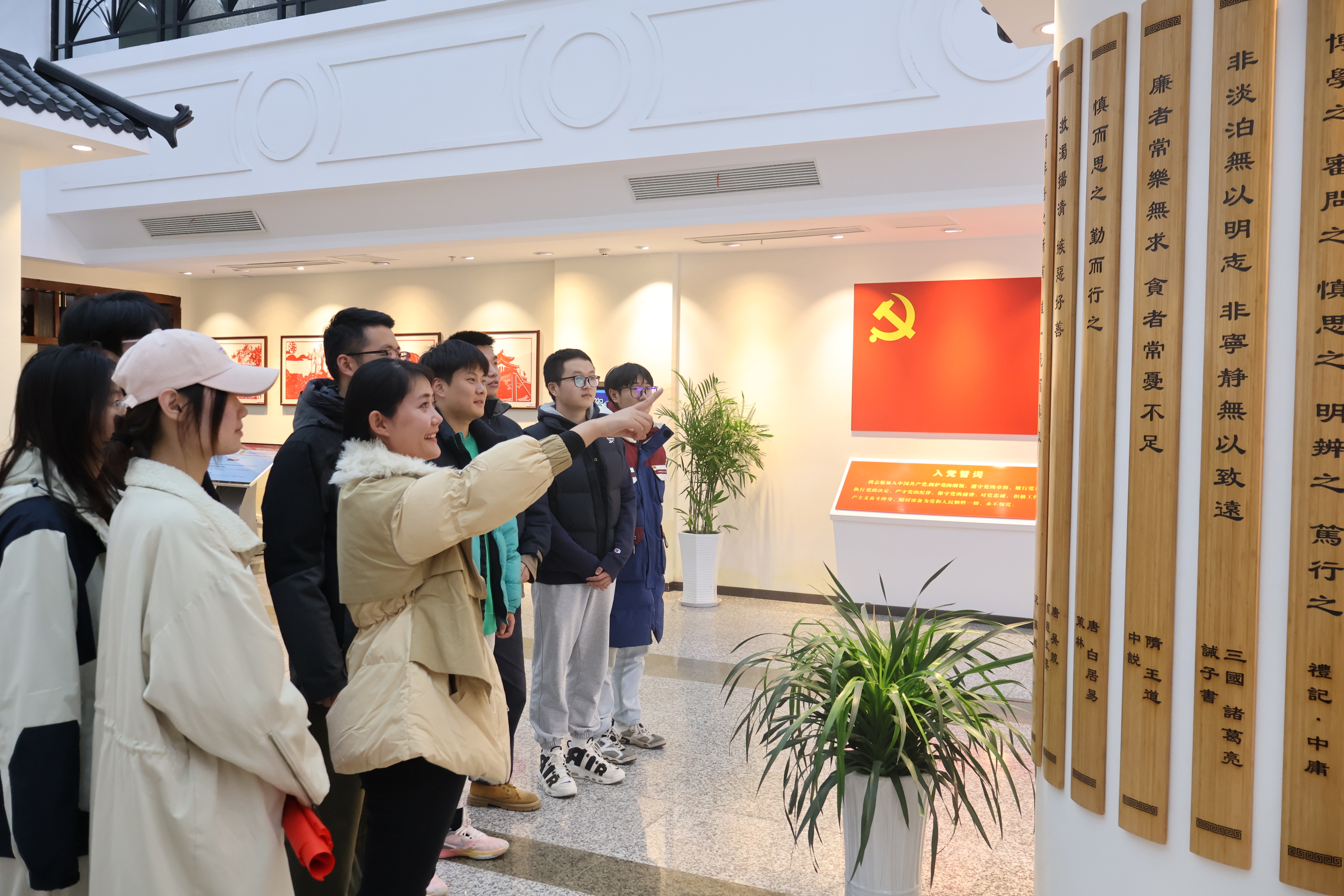 学生党支部廉洁教育.JPG 学生党支部廉洁教育.JPG